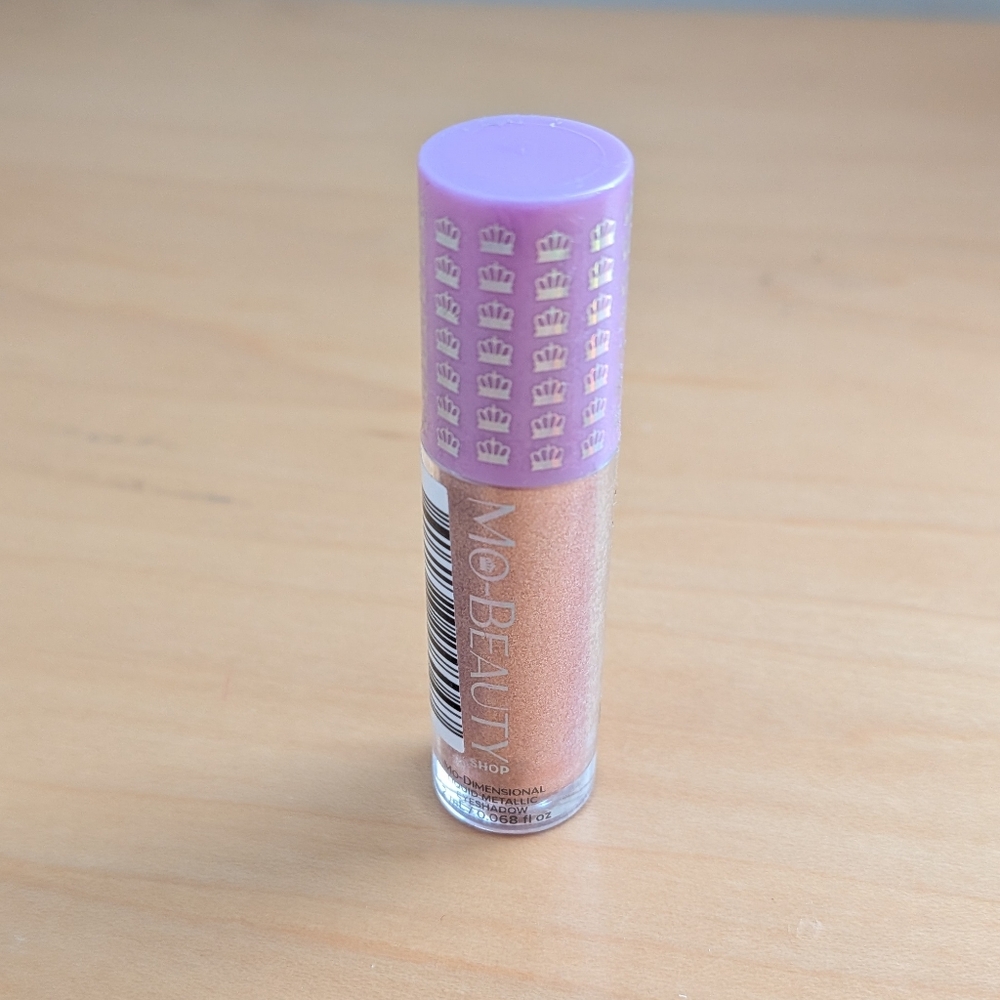 *2 for $15  - MoBeauty Mo-Dimensional Liquid Metallic Eyeshadow in Glazed